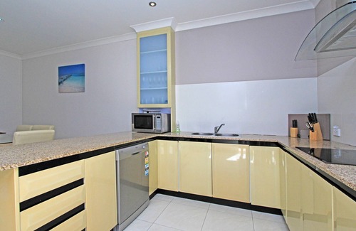 Jurien Bay Villa | Ocean Breeze - Free WiFi & Foxtel