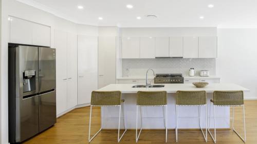 Umina Beach House | Ocean Breeze - Umina Beach