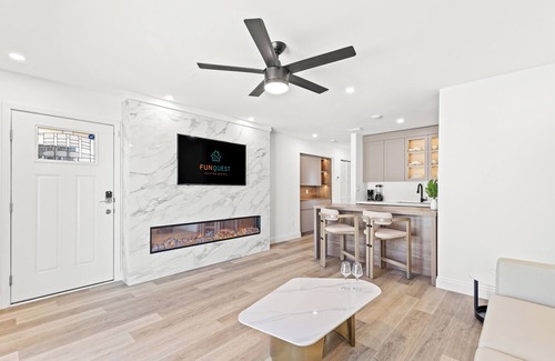 Bel Air Apartment | Ocean Breeze 1B | 1 Bed, 1 Bath