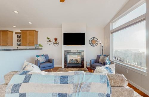 Oceanside House | Ocean Crest Panoramic Vistas