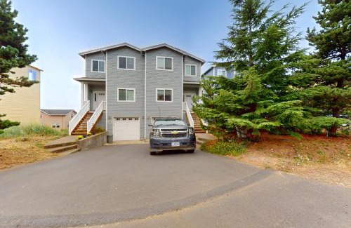 Oceanside House | Ocean Crest Views