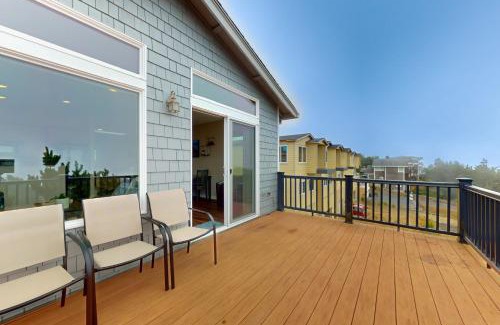 Oceanside House | Ocean Crest Views