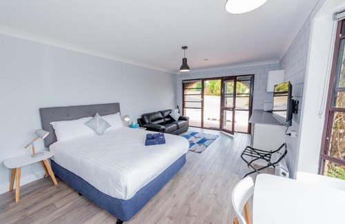 Bicheno Apartment | Ocean Dreams