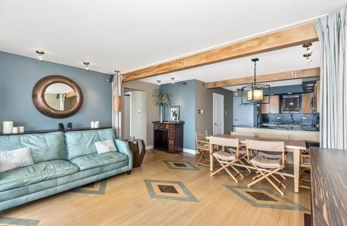 South Rehoboth Condo | OCEAN FRONT CONDO. ENJOY YOUR MORNING COFFEE SITTING ON YOUR PRIVATE BALCONIES WATCHING THE SUNRISE.