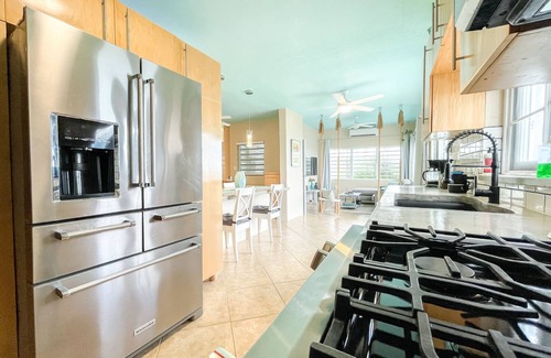 Bravos de Boston House | Ocean front home w/pool for 4 – CASA OCEANA in VQS