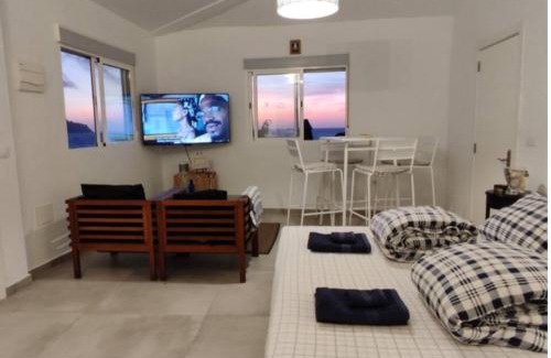 Santa Cruz de Tenerife Apartment | Ocean front La Maresia Holiday 2 Apartments