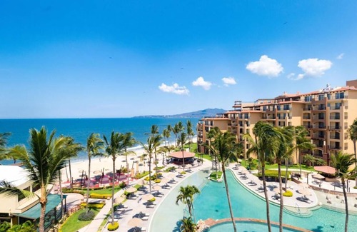 Flamingos Resort | Ocean Front Suite Christmas week at Villa Del Palmar Flamingos, 2 bedroom.