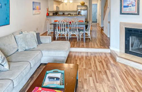 Dewey Beach Apartment | Ocean Reach - 21 Bellevue St Unit 5