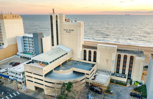 Northeast Virginia Beach Apartment | Ocean Sands Resort, Oceanfront, Virginia Beach by Vacatia