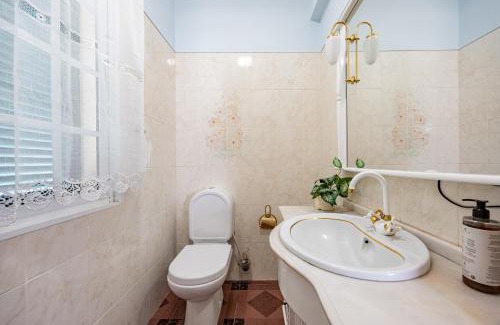 Santa Maria Maior House | Ocean Side Vista BY YOUR KEY MADEIRA