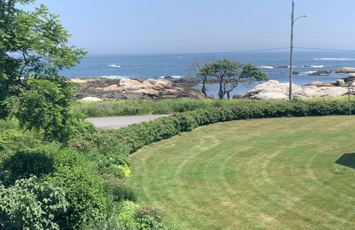 Biddeford Pool House | Ocean View Home at Biddeford Pool w/ Separate Guest Quarters 4 BR / 2.5 BA.