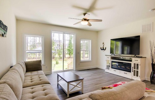 Ocean View House | Ocean View Home with Kayaks about 2 Mi to Bethany Beach