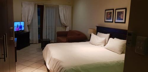 Port Edward Apartment | Ocean View Villas A08