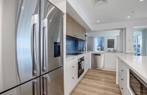 Broadbeach Apartment | Oceana on Broadbeach
