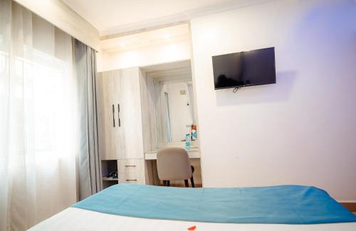 Nairobi West Hotel | Oceanblue Taeick Hotel