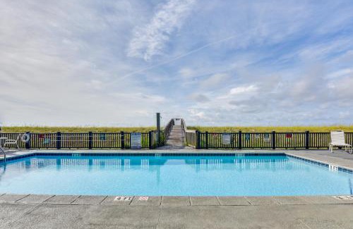 Navarre Beach Apartment | Oceanfront Condo with Heated Pool in Emerald Surf!