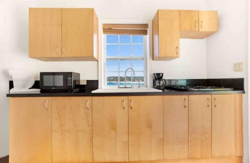Island Harbour Apartment | Oceanfront Lux Suite With Panoramic Views Arawak Beach Club