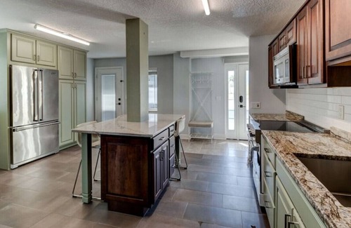 Wilbur-By-The-Sea House | Oceanfront Pool House 7 Bedrooms 7 Bath 2 Kitchens