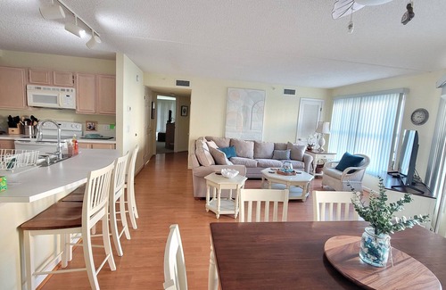 Diamond Beach Condo | Oceanfront Resort Condo at Seapointe Village in Diamond Beach/Wildwood Crest NJ