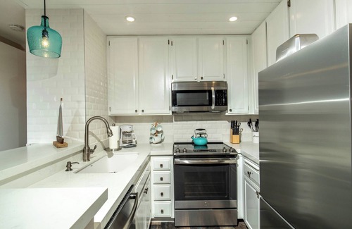 Townsite Condo | Oceanside Beach Condos