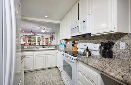 Townsite Condo | Oceanside Beach Condos