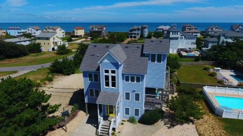 Duck House | Oceanside, Private Pool, Close to Beach, Hot Tub! SP2, Blew Bayou