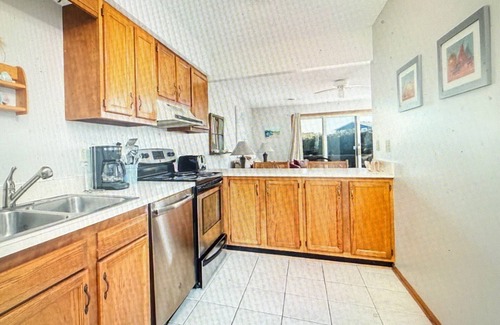 Sea Acres House | Oceanside townhome in the charming village of Duck North Carolina