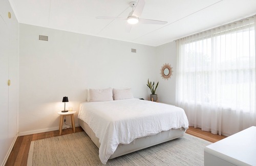Merimbula Cabin | Oceanview Oasis - 3 bedroom sanctuary