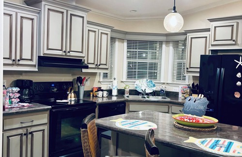 Weeki Wachee Gardens House | Oct. SPECIAL add an Extra night for 150-Cozy retreat-Early Ck-in & Late Ck out