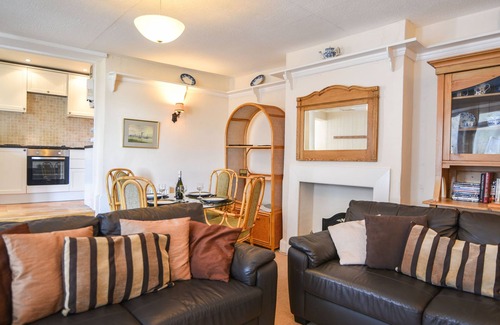 Lyme Regis Apartment | Okanagan