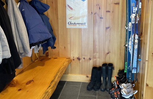 Mount Holly Ski Chalet | Okemo Heights Cabin