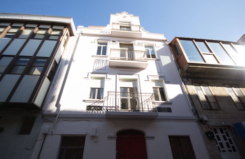 Casco Vello Apartment | Old center. Wifi. New. Breakfast