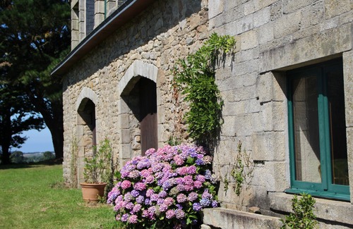 Quemeneven House | Old farmhouse close to Locronan, ideal family,
