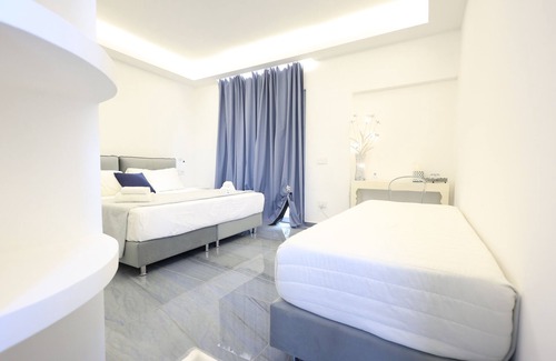 Riaci Hotel | OldWell Hotel