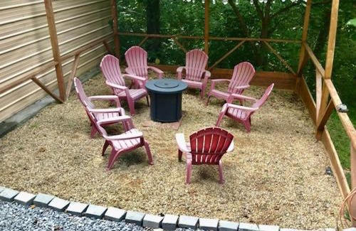 Sevierville House | Ole Bud Cabin by American Patriot Getaways