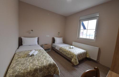 Kraljevo Hotel | Olimp