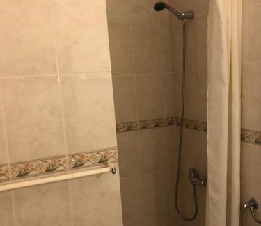 Lagos City Center House | Olinda’s Rooms