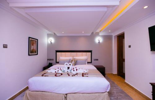 Kilimani Hotel | Olive Gardens