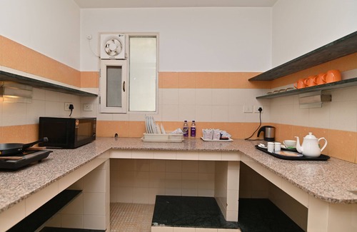 Bani Park Apartment | Om Niwas Suite Hotel