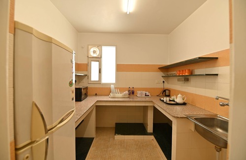 Bani Park Apartment | Om Niwas Suite Hotel