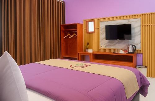 Banyuwangi House | Omah Poer Modern Tropical Villa