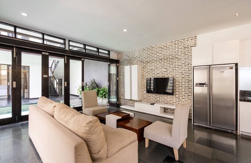 Cemagi Villa | Ombak B3 Villa by Betterplace