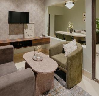 Sualkuchi Apartment | Omnia By Alhanney