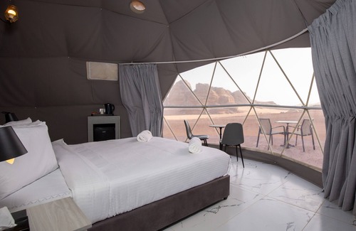 Wadi Rum Cabin | Omsiat Shahrazad luxury Camp