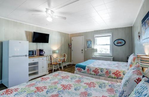 Sunset Beach Apartment | ON ISLAND Ocean View Beachy Studio in Campy 1970s Converted Motel