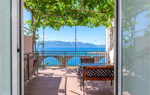 Sucuraj Apartment | One-Bedroom Apartment In Sucuraj