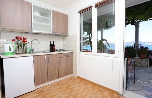 Drace Apartment | One bedroom apartment near beach Drače, Pelješac (A-10130-d)