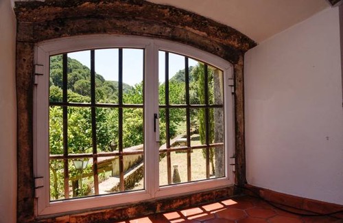 Sao Joao Batista House | One bedroom house with lake view, shared pool and furnished garden at Porto de Mós