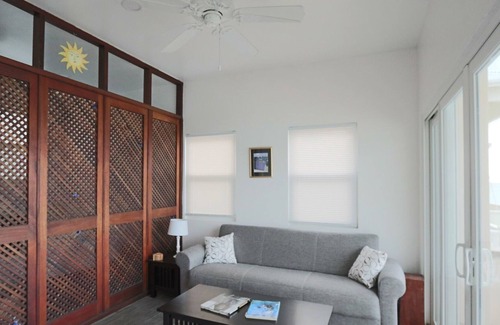 West End Villa | One Bedroom on the Beach at Apple Bay