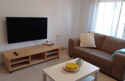 Beersheba Apartment | One bedroom private apartment - quiet near a park
